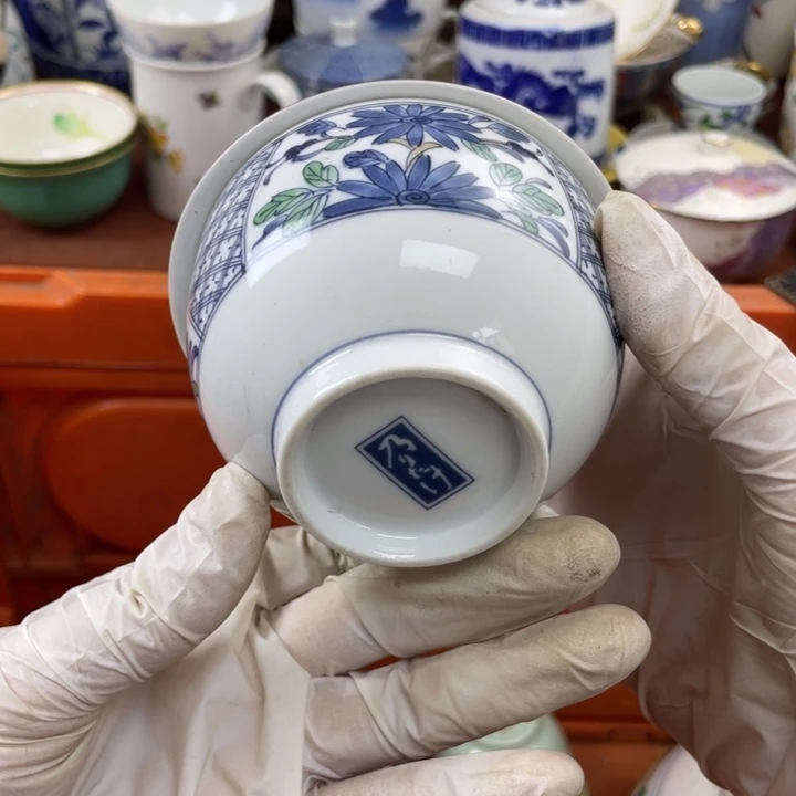 他家瓷器真美…开播了