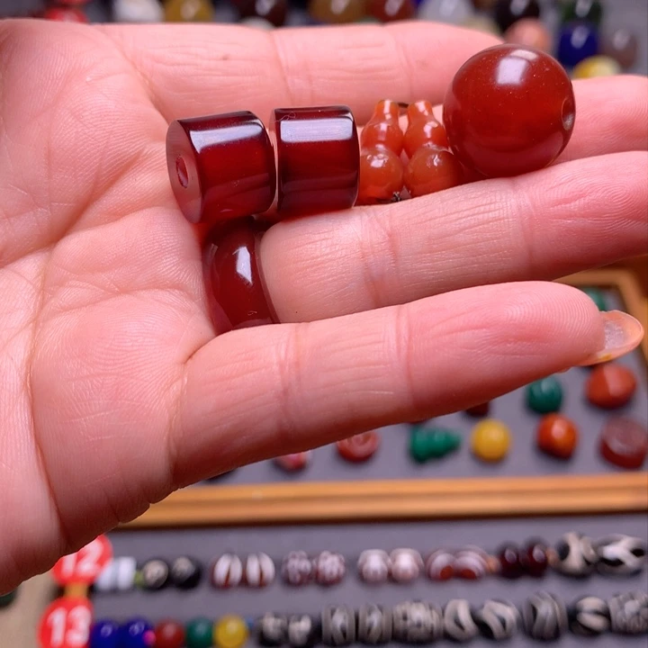 玛瑙/玉髓颈饰未镶嵌人****✔