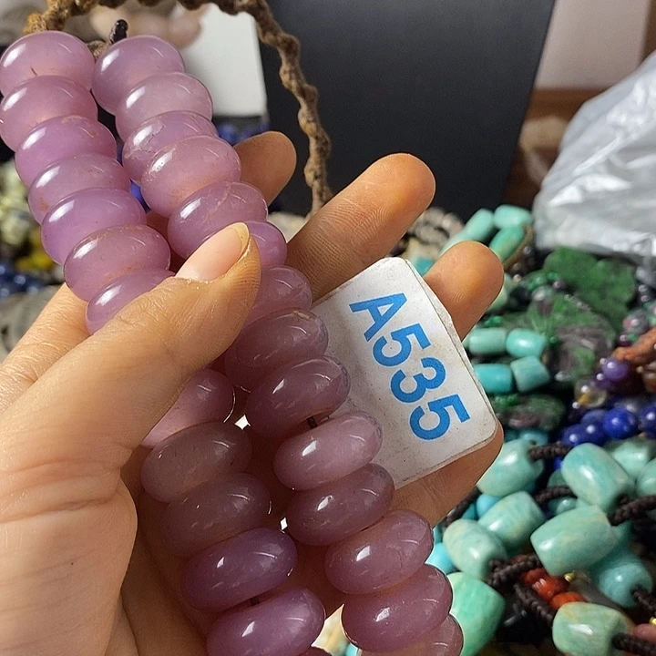 风***漠和田玉未镶嵌颈饰