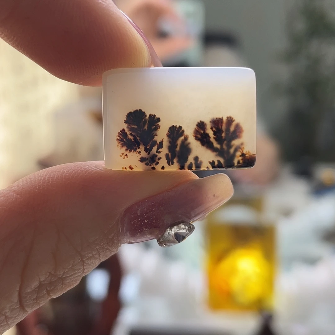 玛瑙/玉髓未镶嵌珠宝半成品