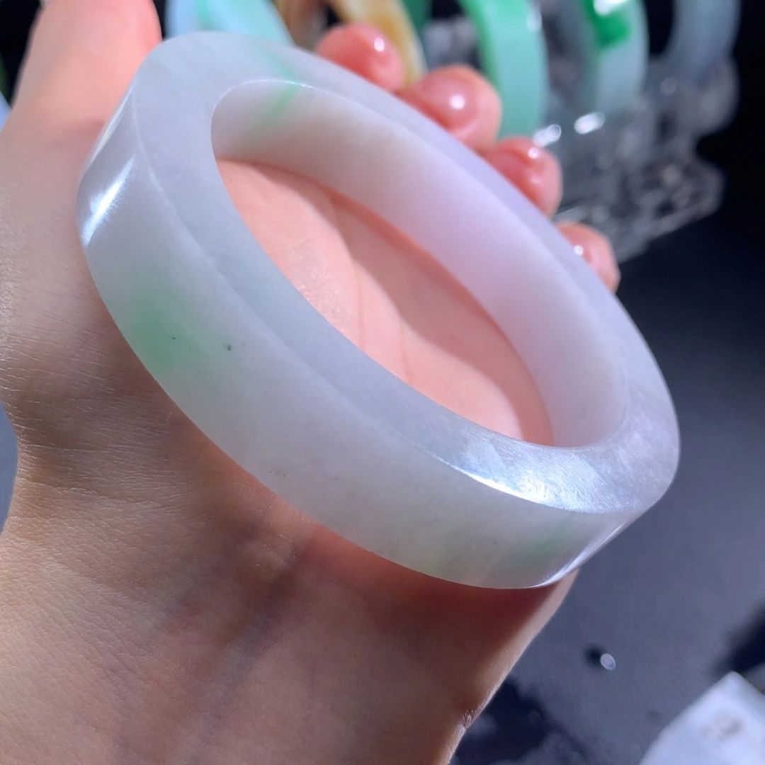 定制翡翠特价大漏未镶嵌