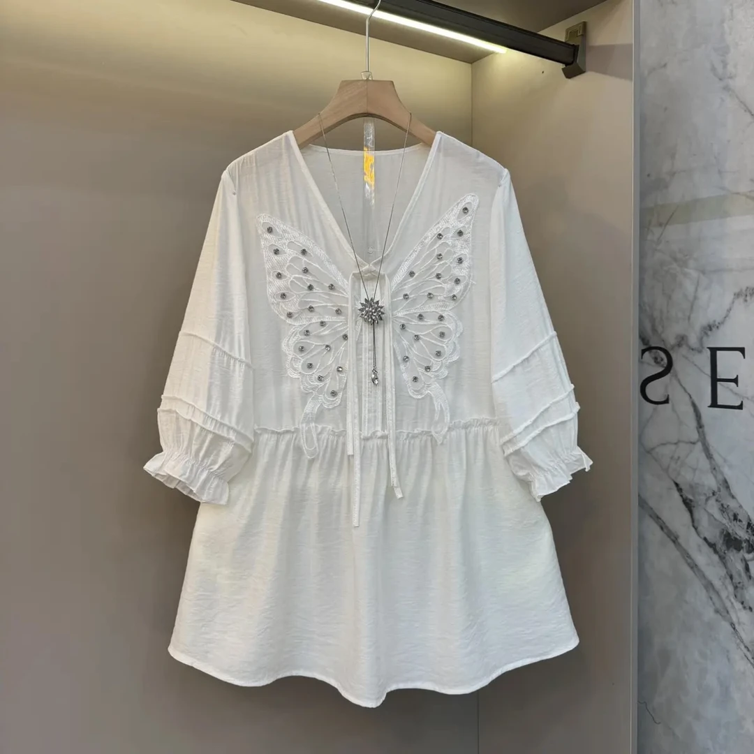 依宜2025年夏季新款蝴蝶钉珠蕾丝轻薄时尚减龄大码女长袖打底衫