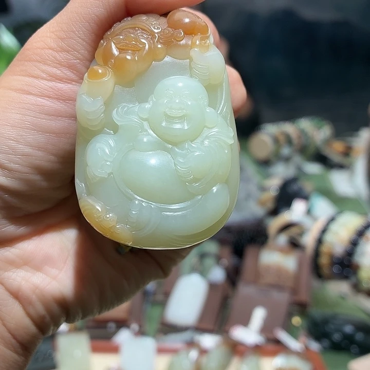 和田玉（糖玉）未镶嵌颈饰