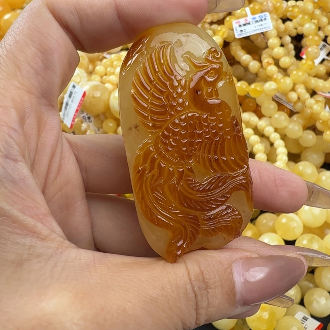 琥珀未镶嵌珠宝奇石