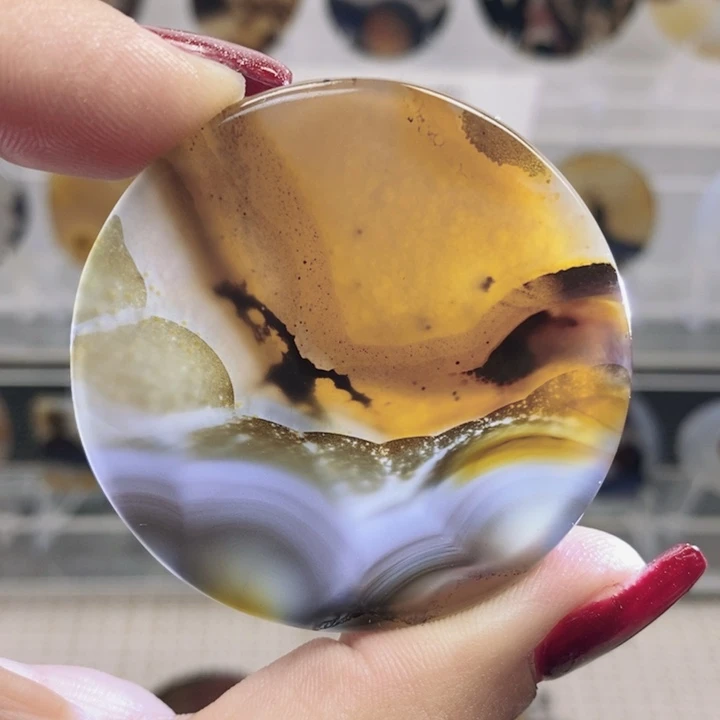 玛瑙/玉髓未镶嵌颈饰