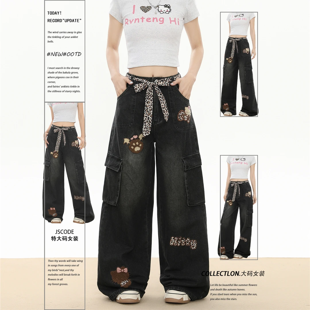 特大码女装美式豹纹kt猫刺绣工装牛仔裤女胖mm宽松遮胯梨型阔腿裤