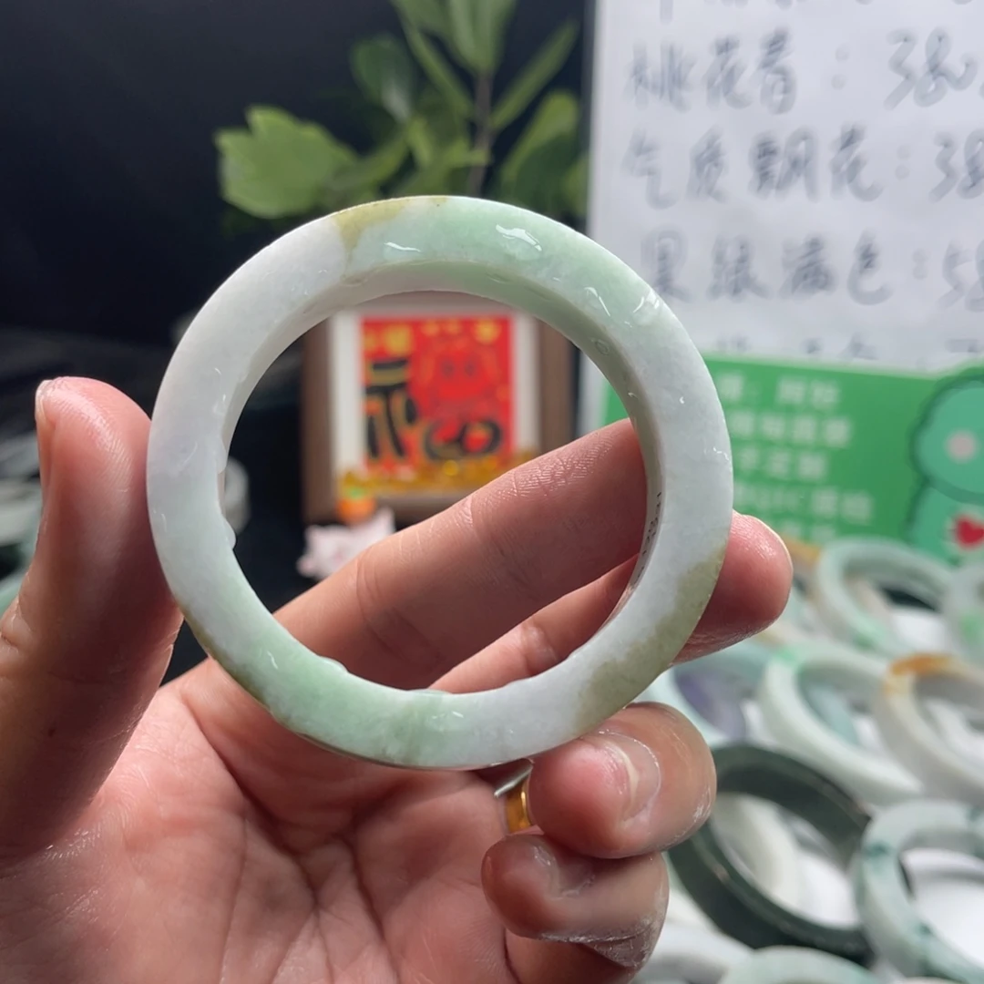 定制翡翠未镶嵌天然缅甸翡翠A货