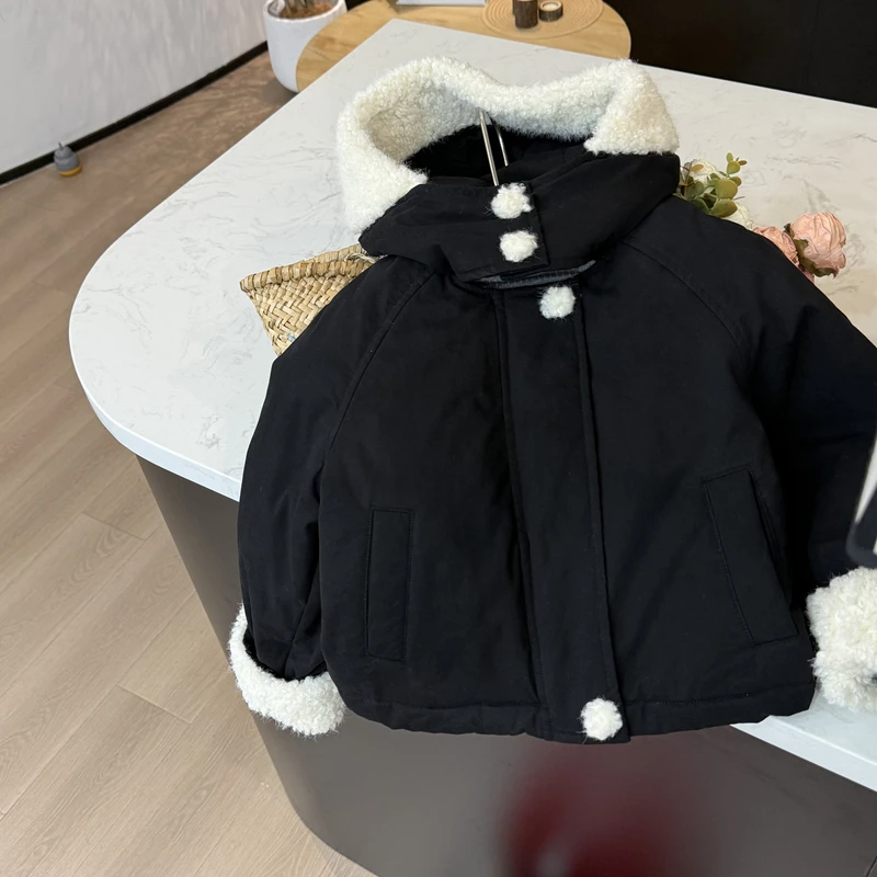 leomama女童黑色冬装棉服2025秋冬新款休闲连帽儿童夹棉外套棉衣