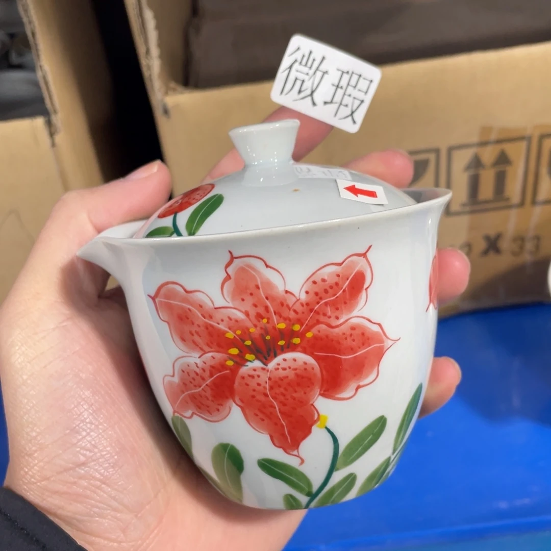 釉下手绘茶具微瑕