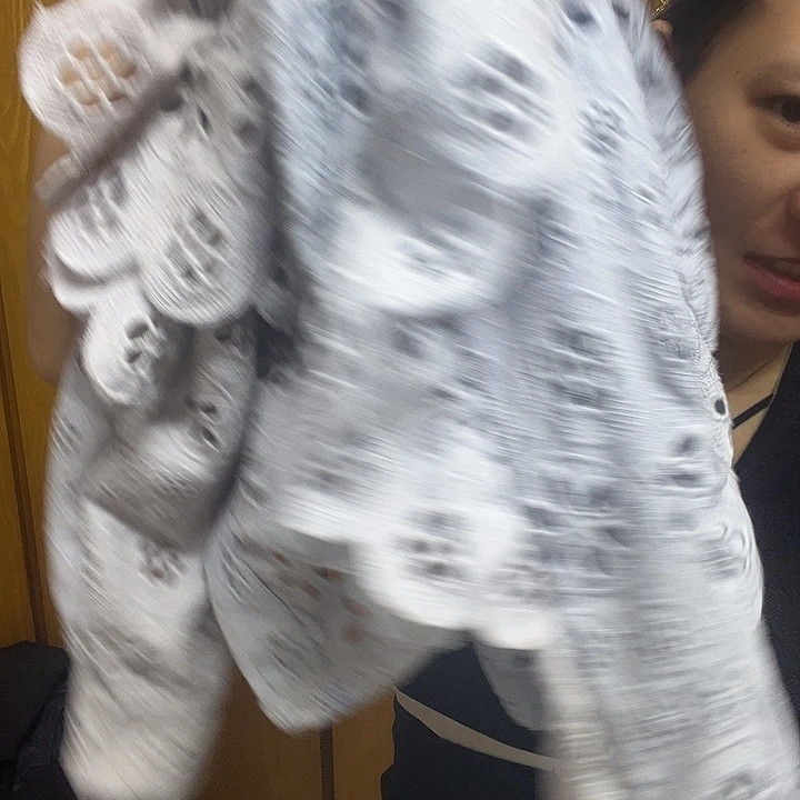 微瑕款渐变色外套