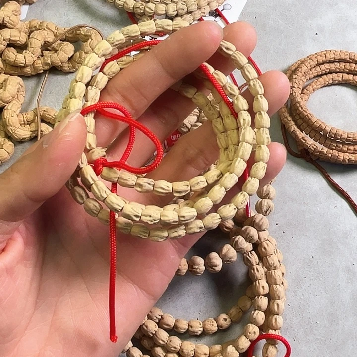 柏香籽/百香籽吊坠沃*