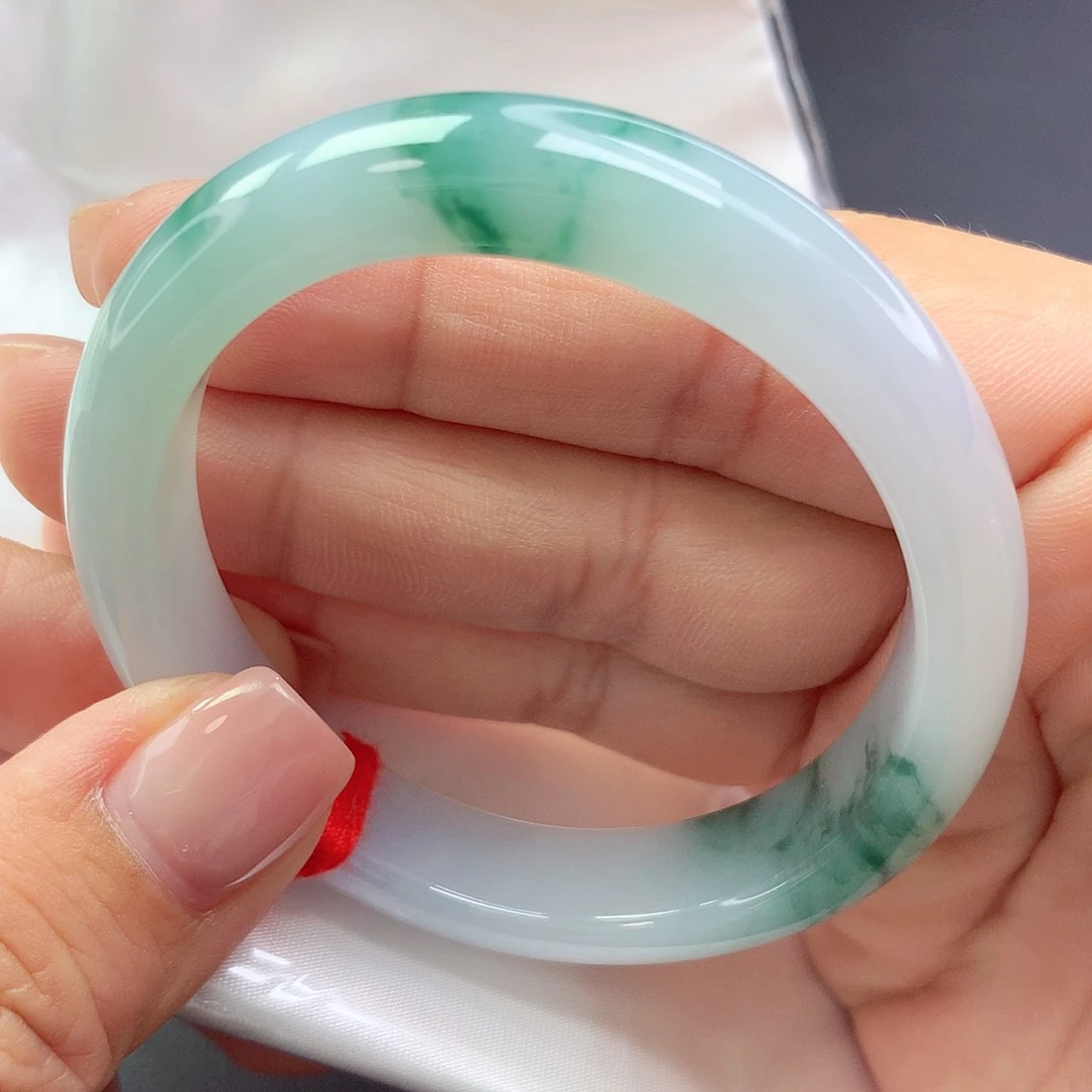 【闪购商品】未镶嵌手镯翡翠贵妃a 8939900