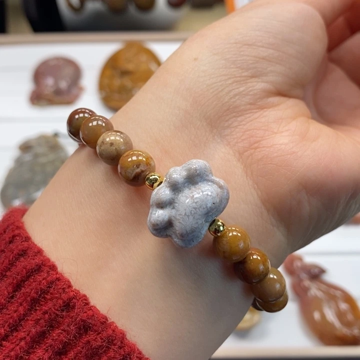 硅化玉手串未镶嵌猫爪