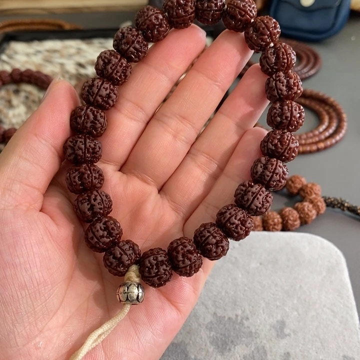 金刚菩提吊坠13mm梅花