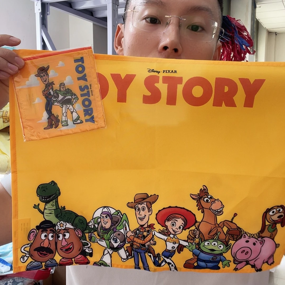 PU化妆包等各种产品的