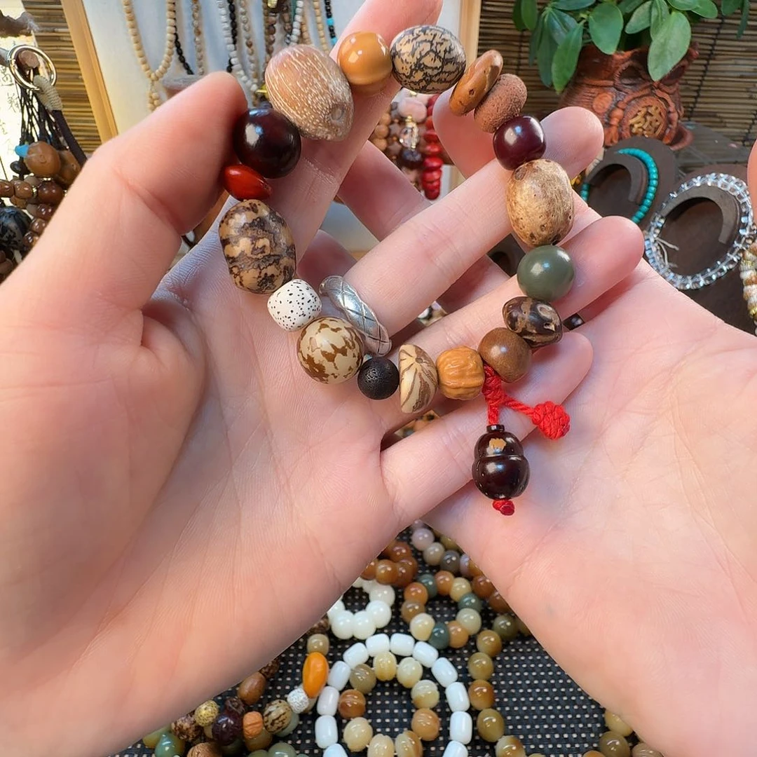 小***语草珠菩提吊坠菩提