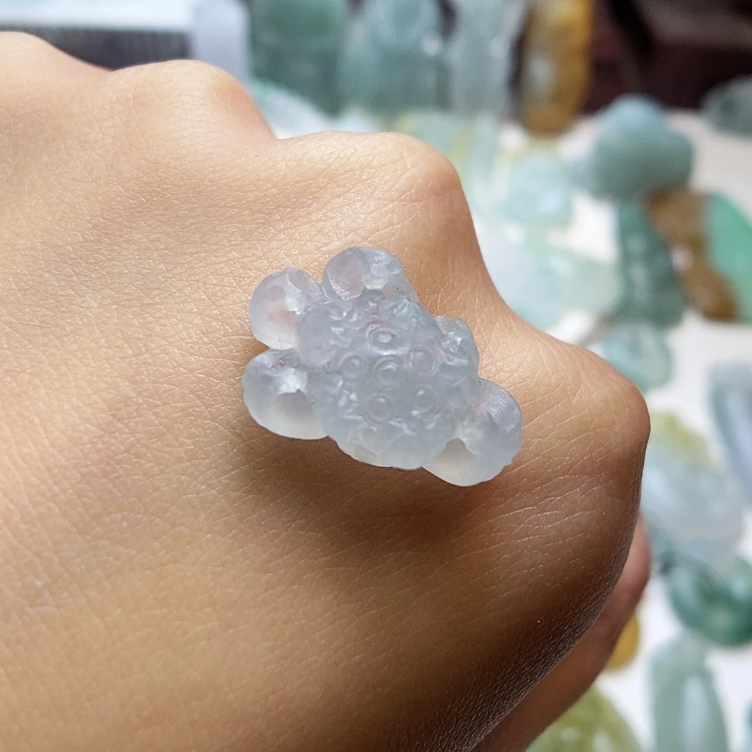 定制翡翠未镶嵌莲花