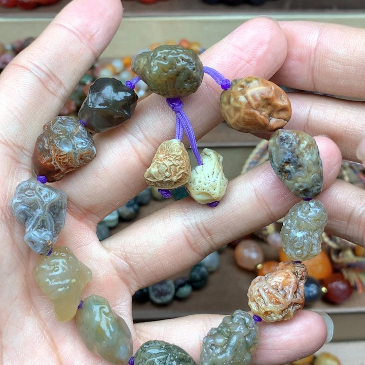 玛瑙/玉髓未镶嵌珠宝半成品