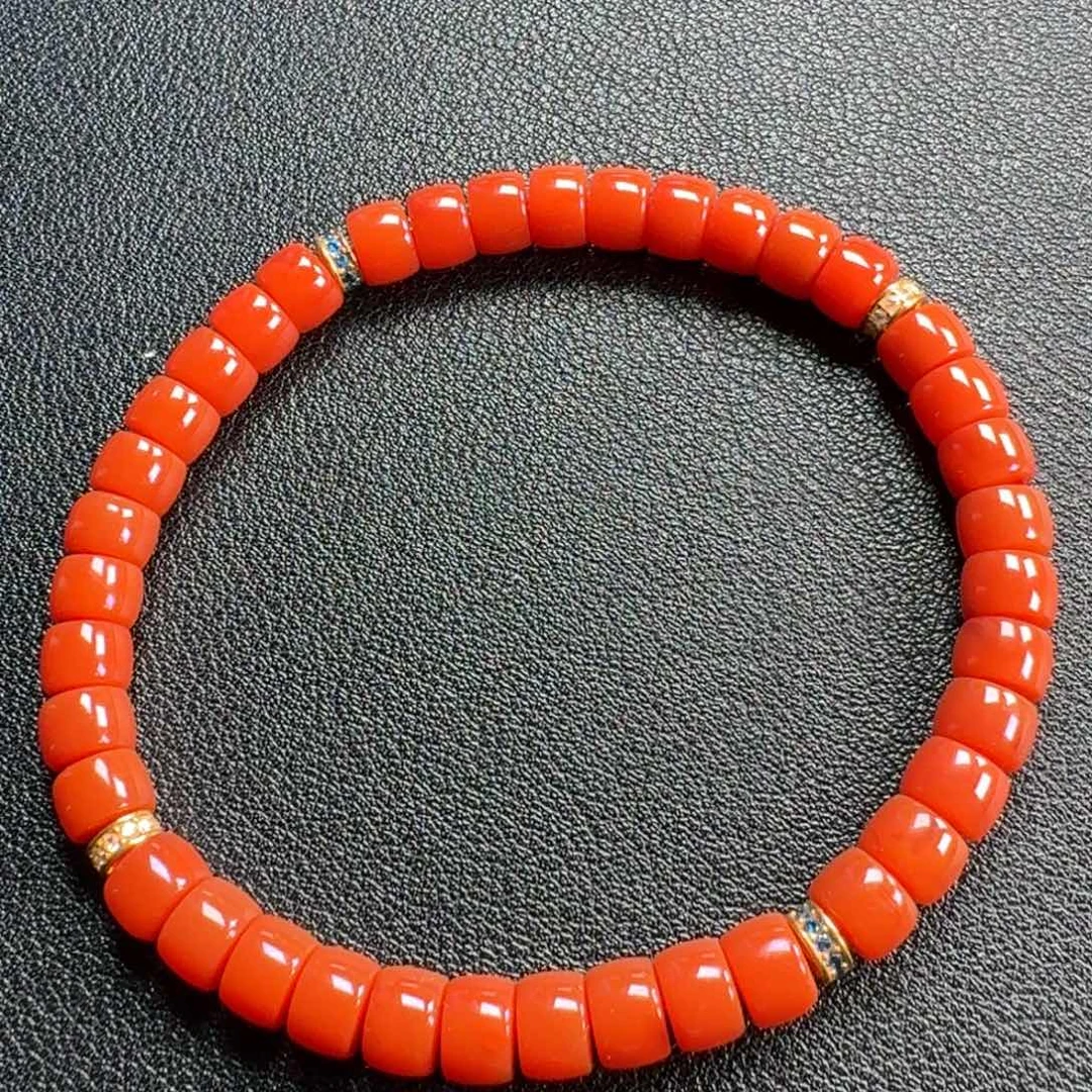 南红玛瑙18K金镶嵌柿子红药片单圈