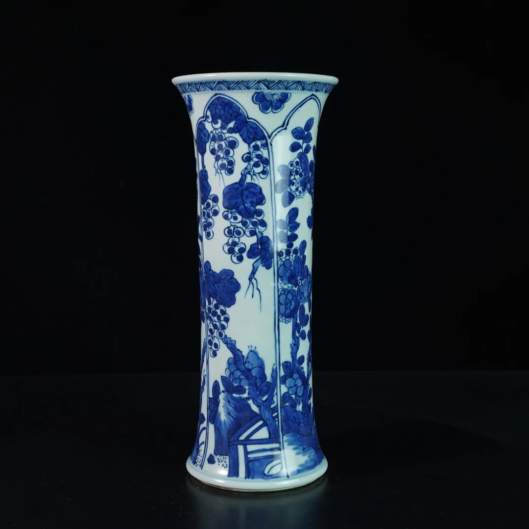 LZYQ250121002【十竹斋】清康熙青花洞石花卉花觚