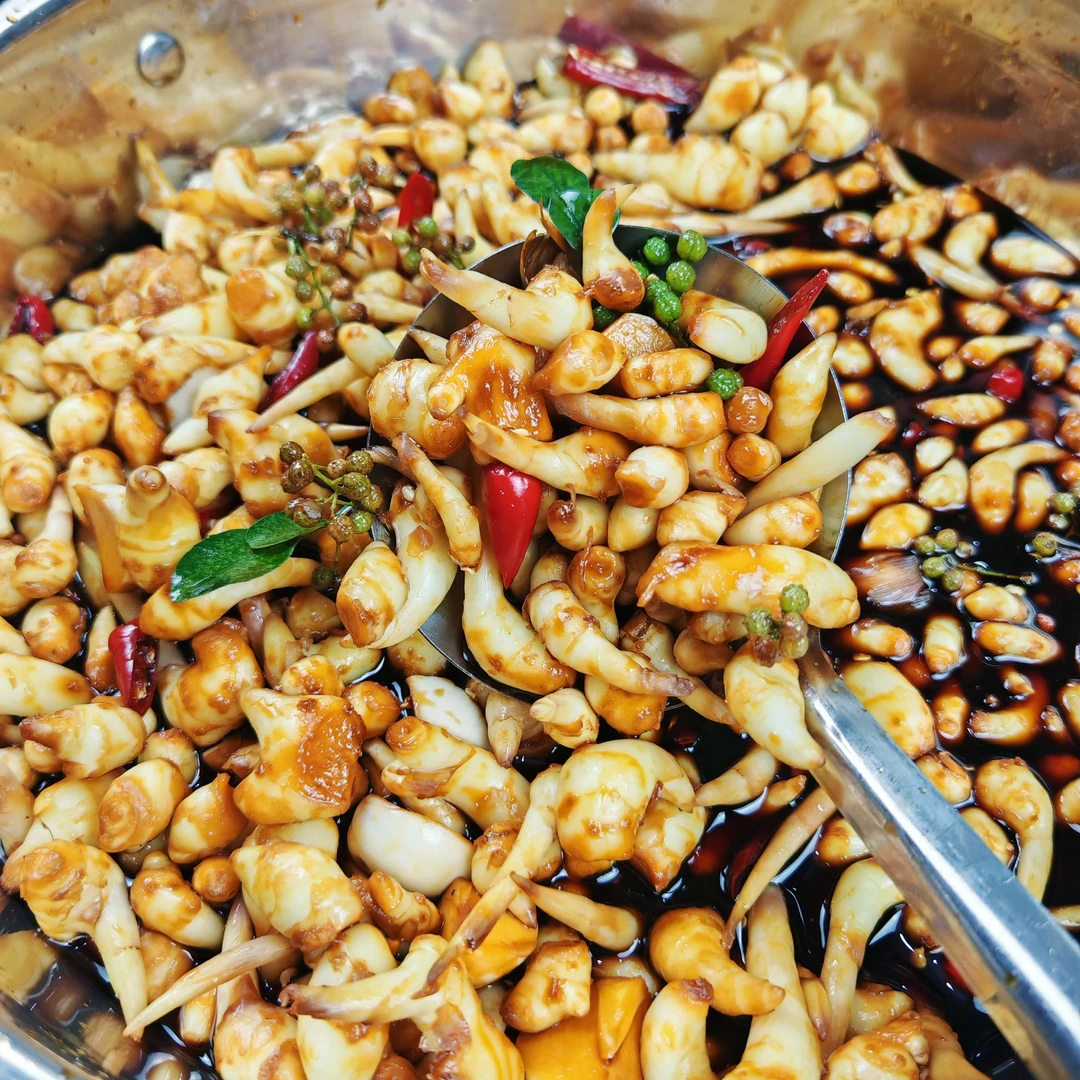 云南酱油泡嫩姜芽