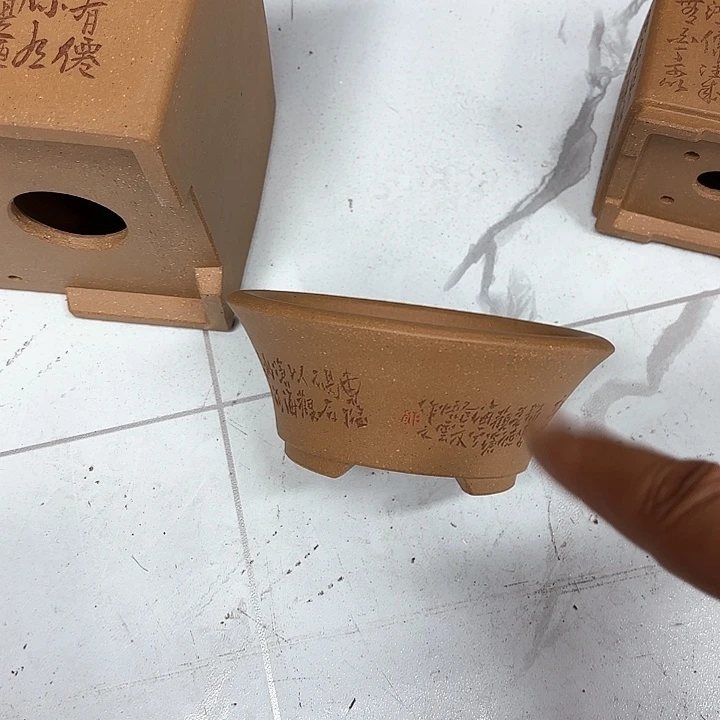 紫砂花盆紫砂的花是一种非常