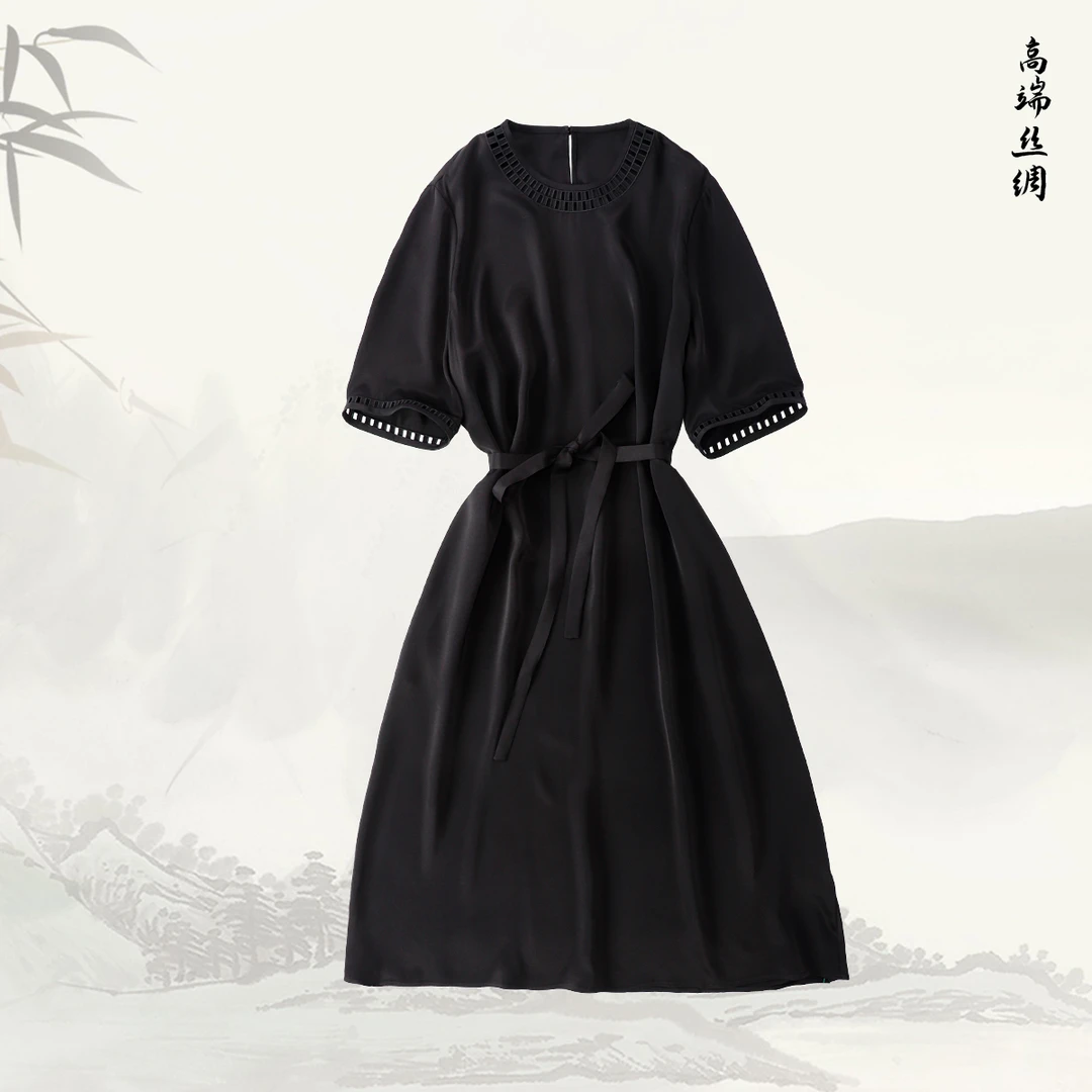 【玺茉】品牌新款镂空花边刺绣圆领连衣裙519893