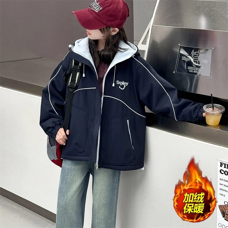 女孩加绒冲锋衣外套2025新款女童深秋冬季厚拉链开衫带帽子中学生