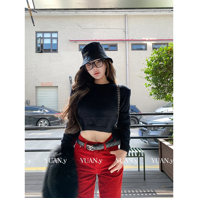 媛媛【度假and通勤】法式圆领黑色长袖毛衣女纯欲针织打底衫#M0553