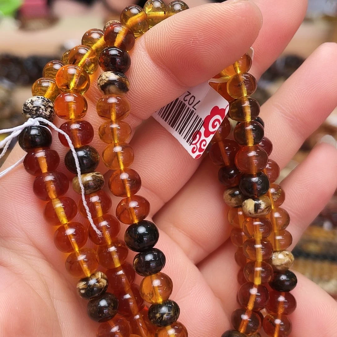 未镶嵌琥珀裸石七70241