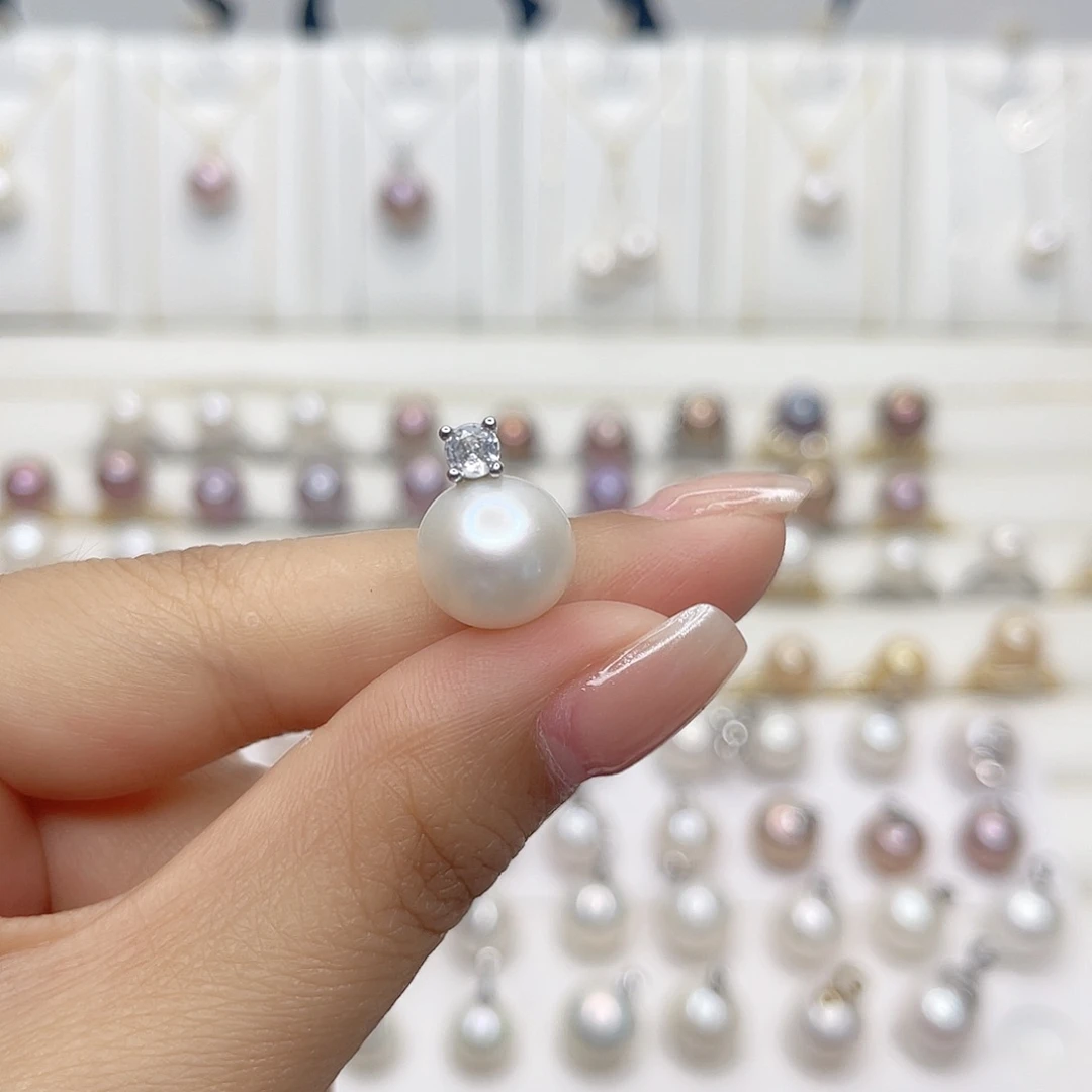 淡水珍珠未镶嵌吊坠(赠链)