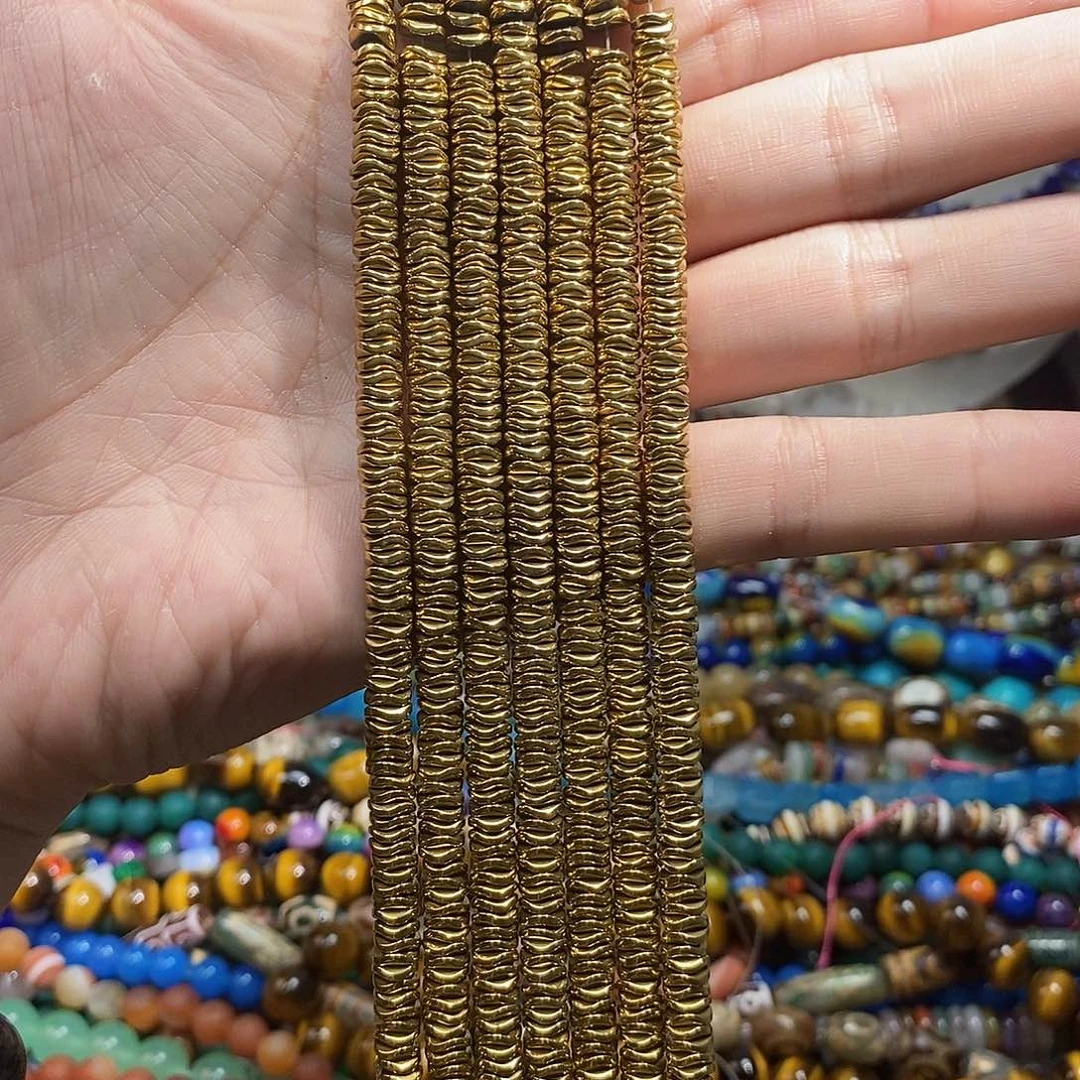 石英质玉未镶嵌，黑胆石波浪隔片6mm，