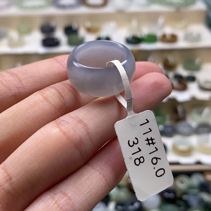 和田玉未镶嵌戒指