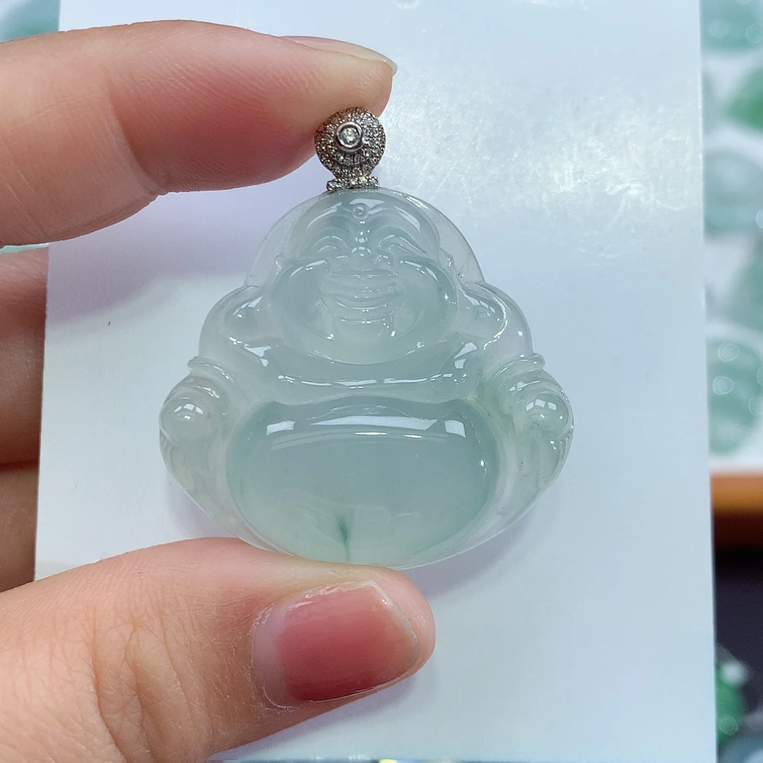 翡翠18K金镶嵌颈饰佛公