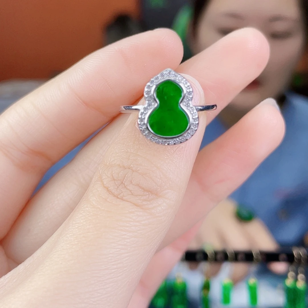 翡翠银S925镶嵌耳饰