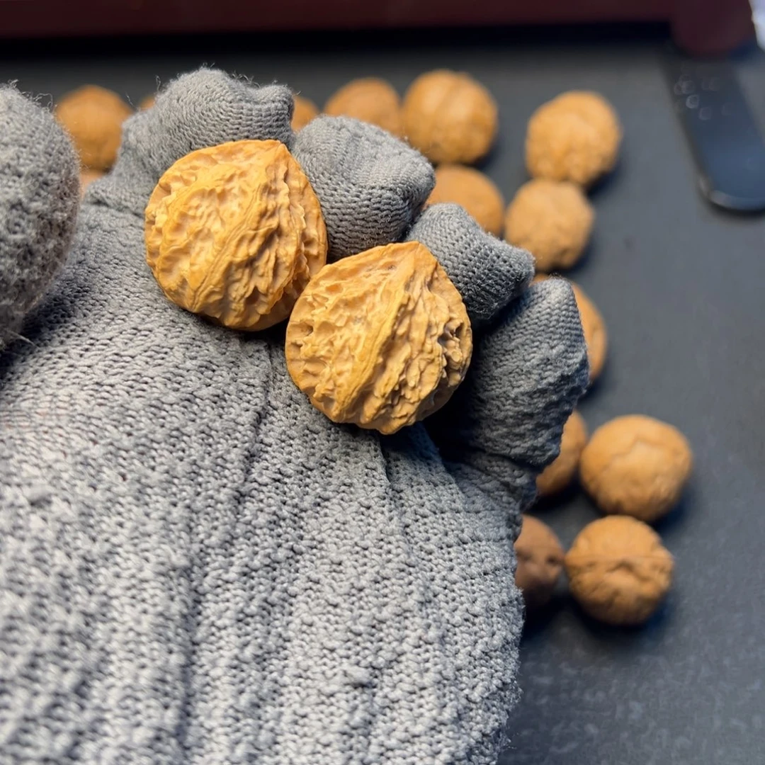 文玩核桃把件状元帽