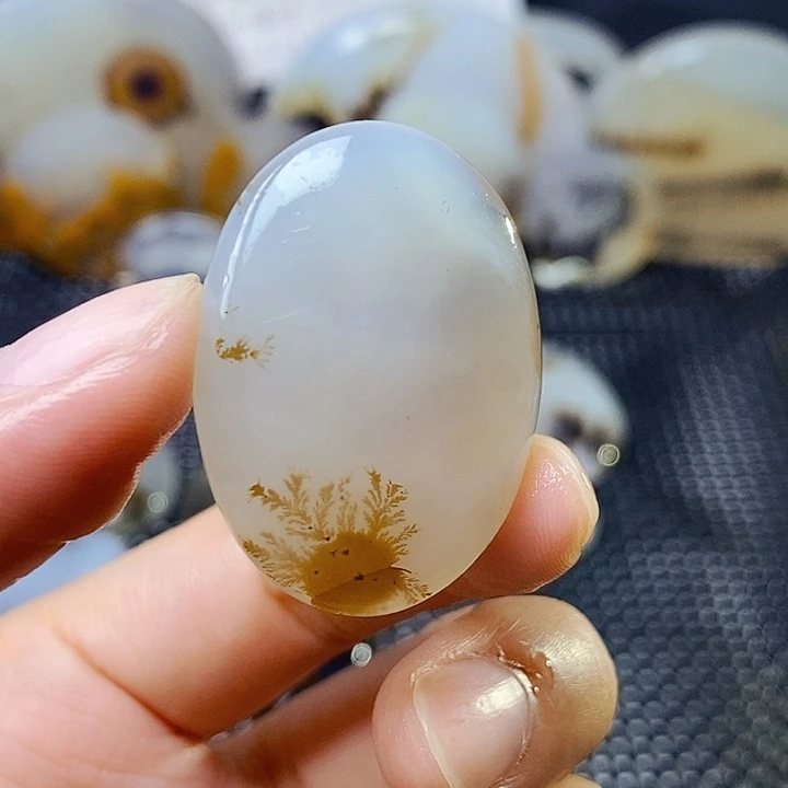 玛瑙/玉髓未镶嵌珠宝半成品