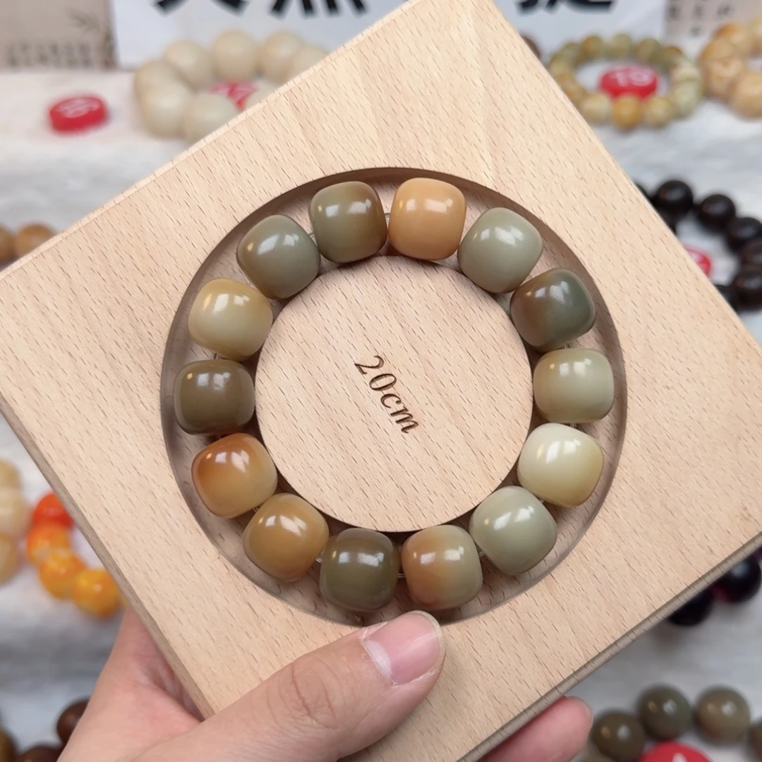 吊坠白玉菩提9-卡18敦煌老型