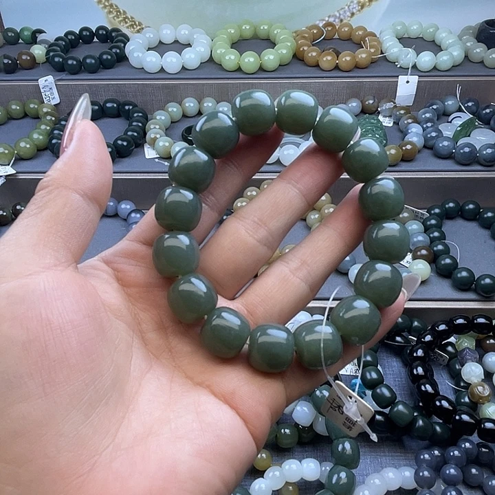 手链未镶嵌和田玉