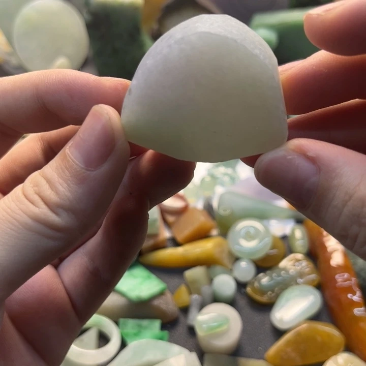 定制翡翠未镶嵌翡翠定制