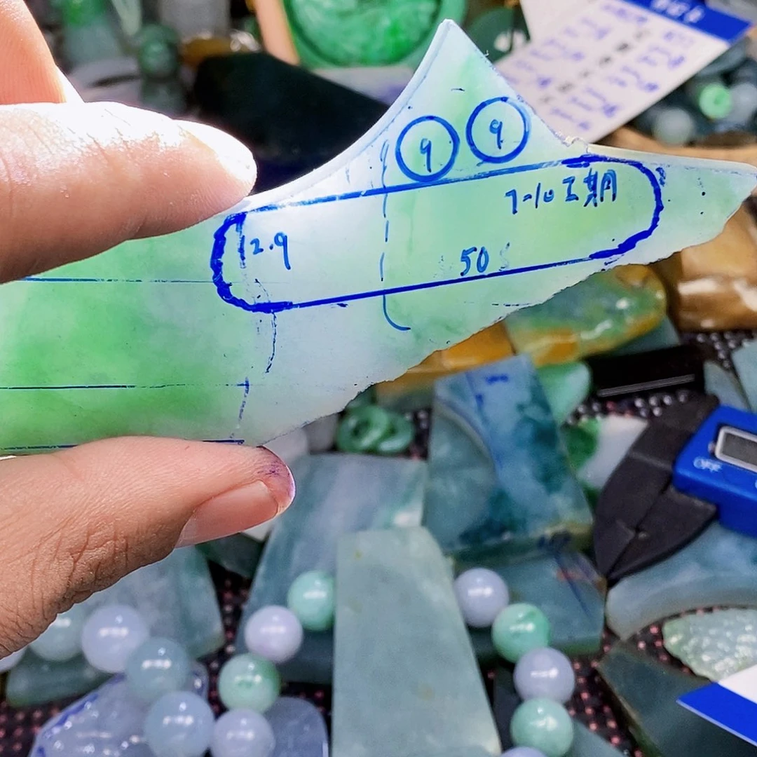 未镶嵌定制翡翠《****》翡翠