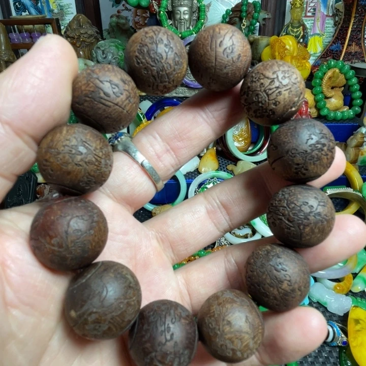 手串滴血莲花菩提