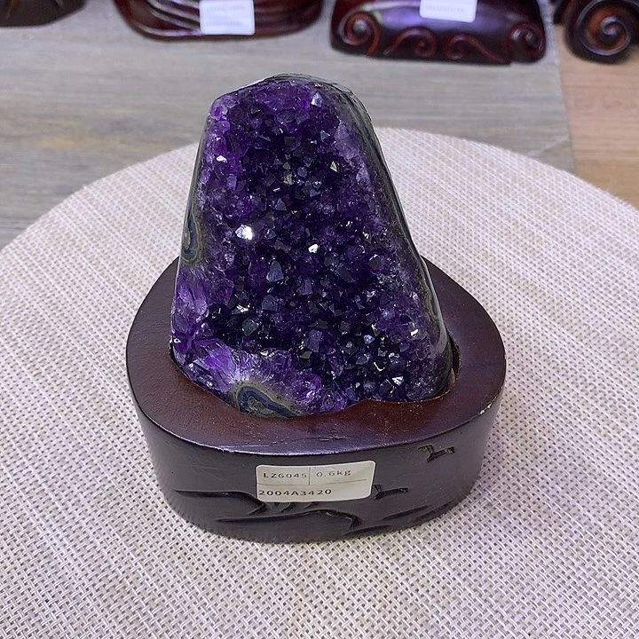 未镶嵌紫晶大型摆件（非配饰）