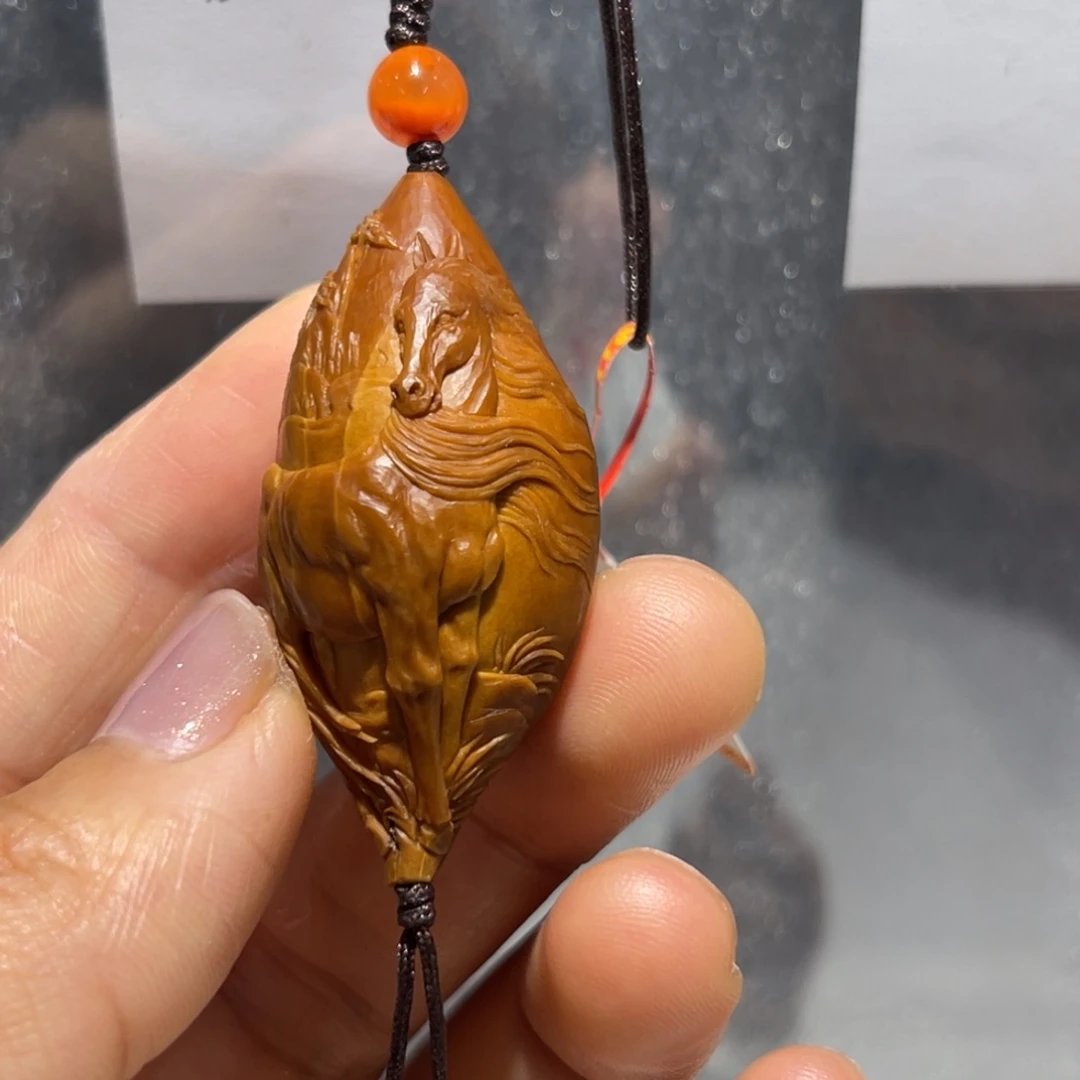 吊坠橄榄核生肖马