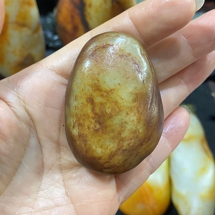 未镶嵌和田玉（糖玉）挂件