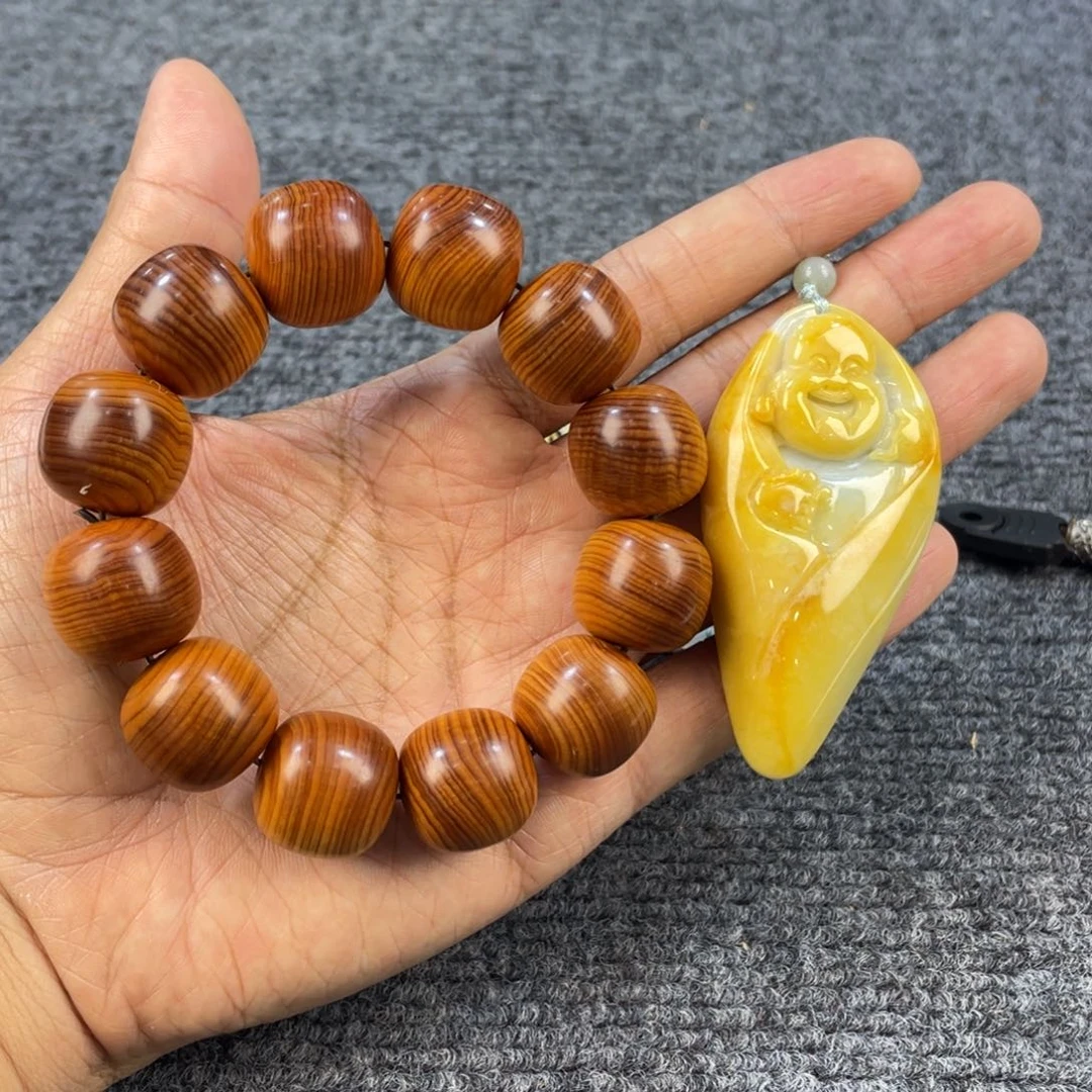 旺****柏木（崖柏）2.0黑油加特殊
