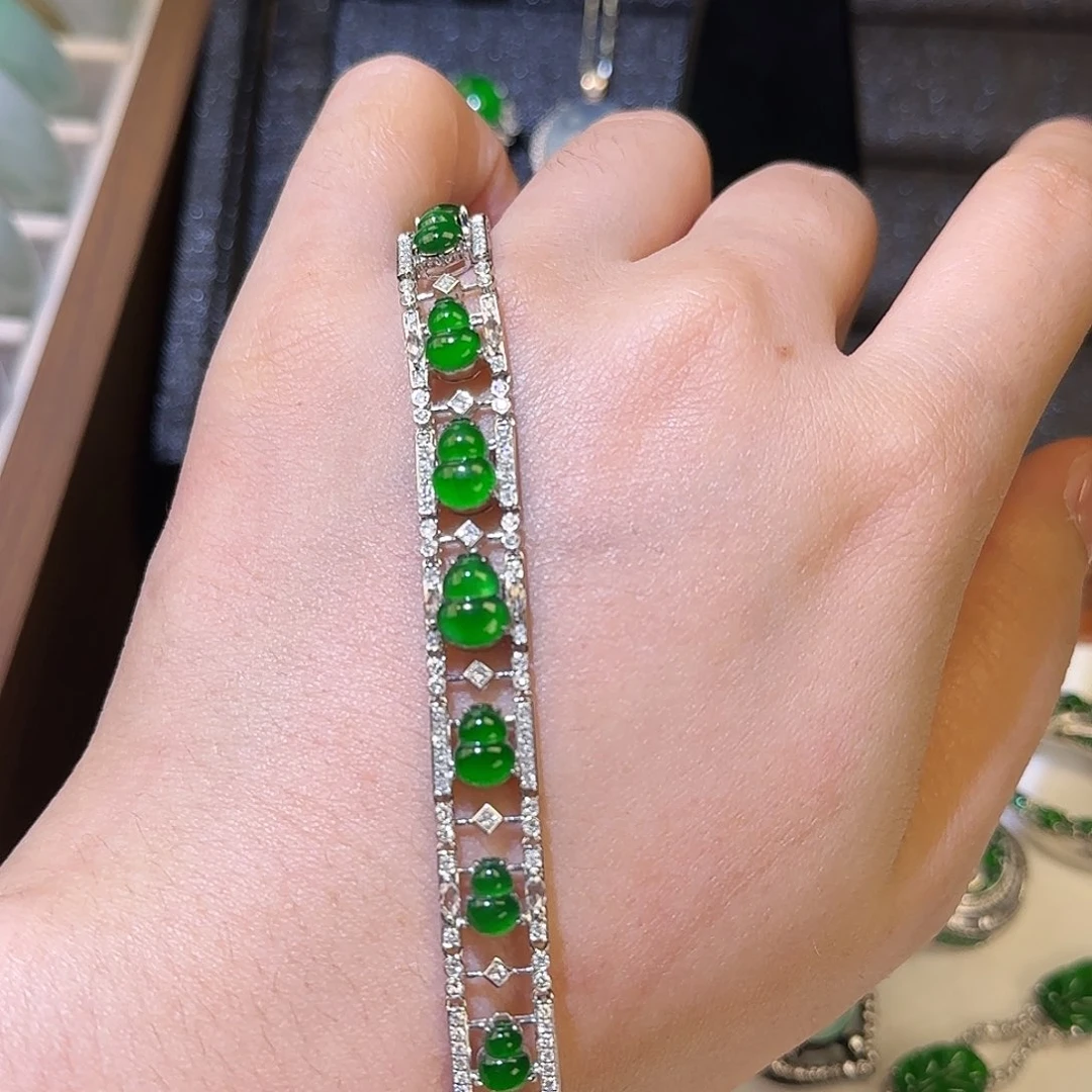 翡翠18K金镶嵌手链