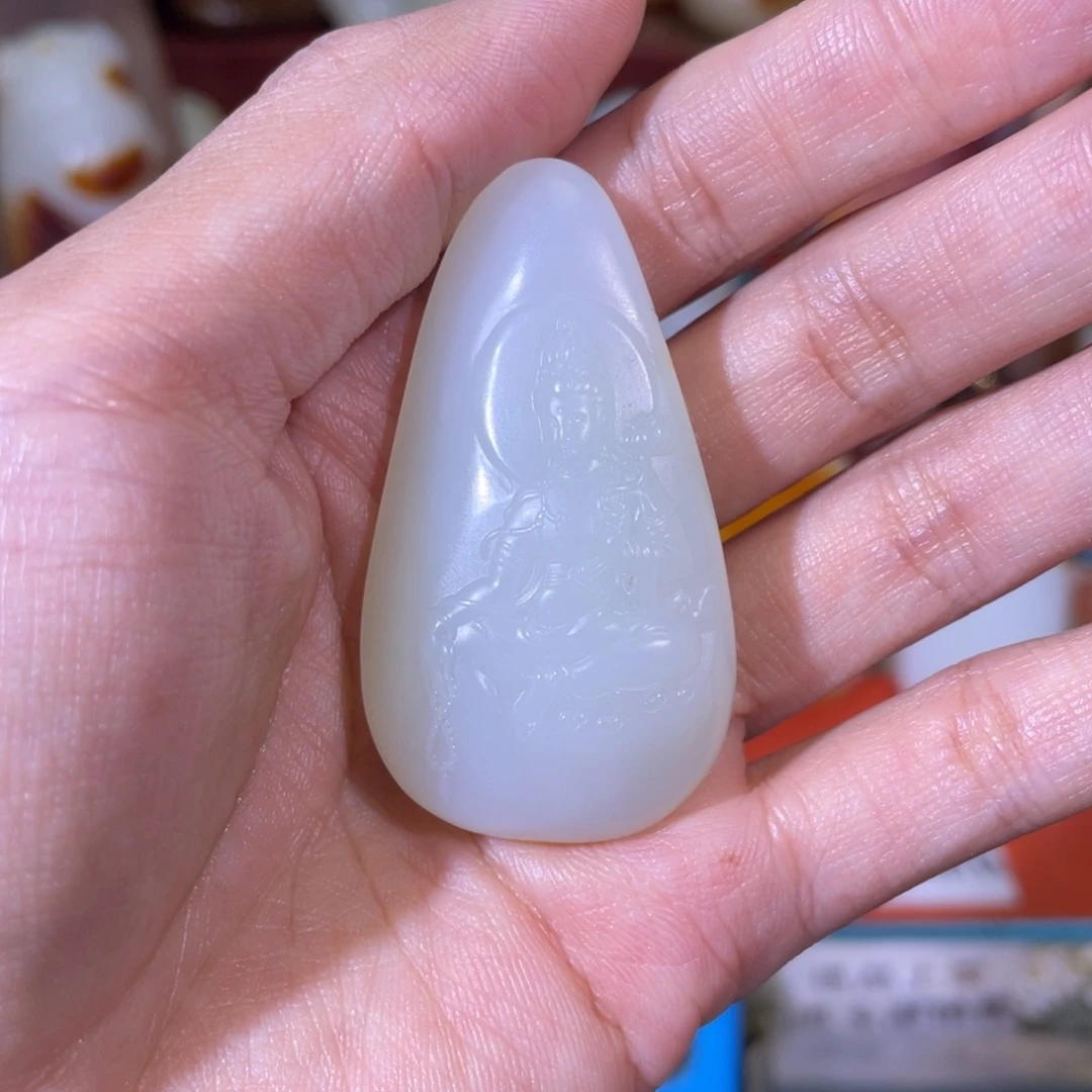 落***定和田玉未镶嵌挂件
