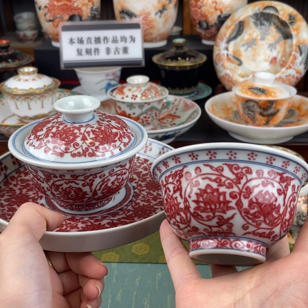 陶瓷的设计师是一个人的