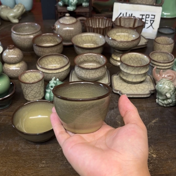 青瓷微瑕浮力特价